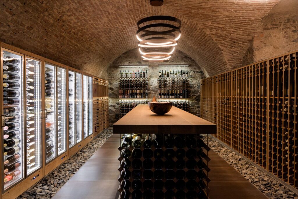 Grajska vinoteka – Castle Wine Bar and Shop, foto Dean Dubokovič
